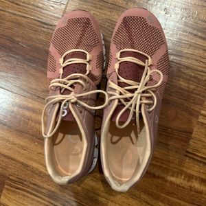 On Running Womens Cloud Shoes